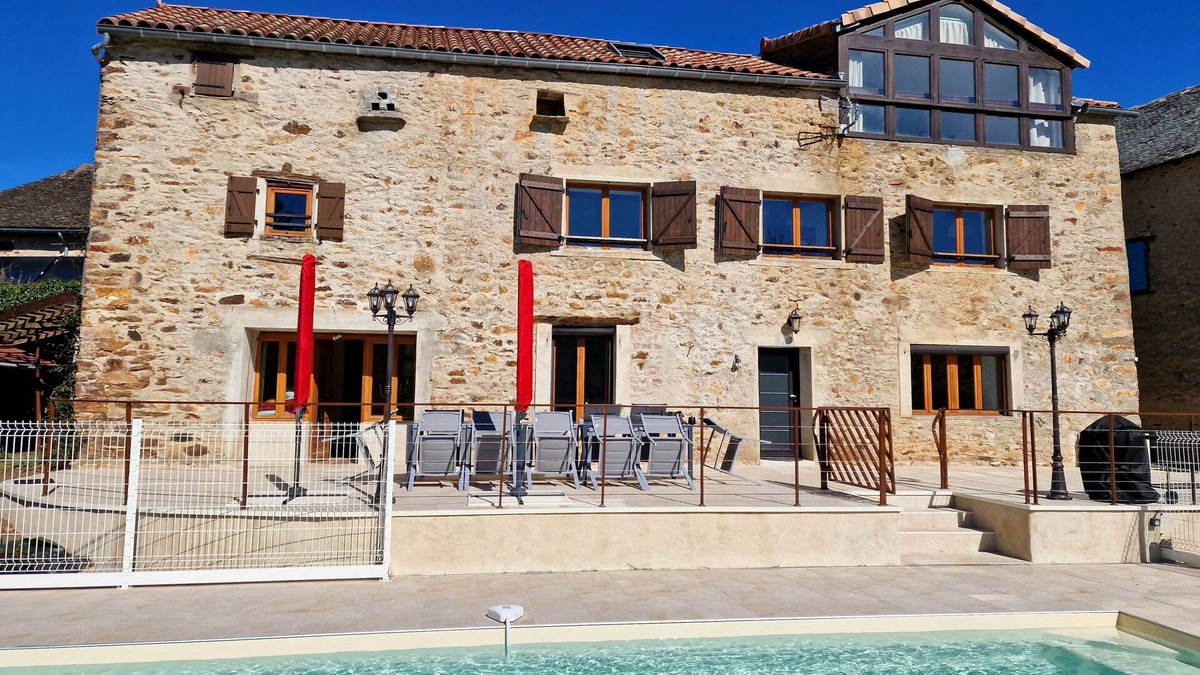 Pampelonne House | Gîte Enclos de la Rive 15 pers with private heated pool