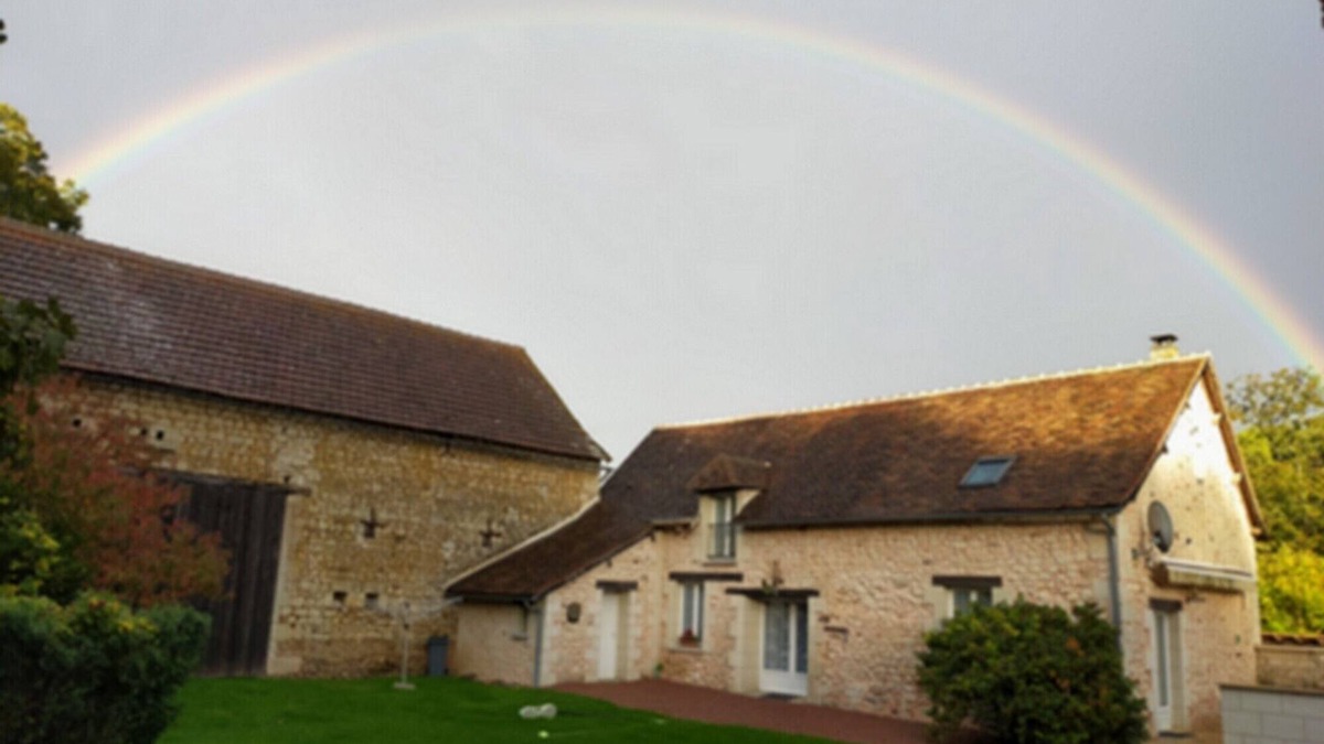 Vaux-sur-Vienne House | Gite Familiale : « un Jour ici Vaut Mieux que Mille Ailleurs »
