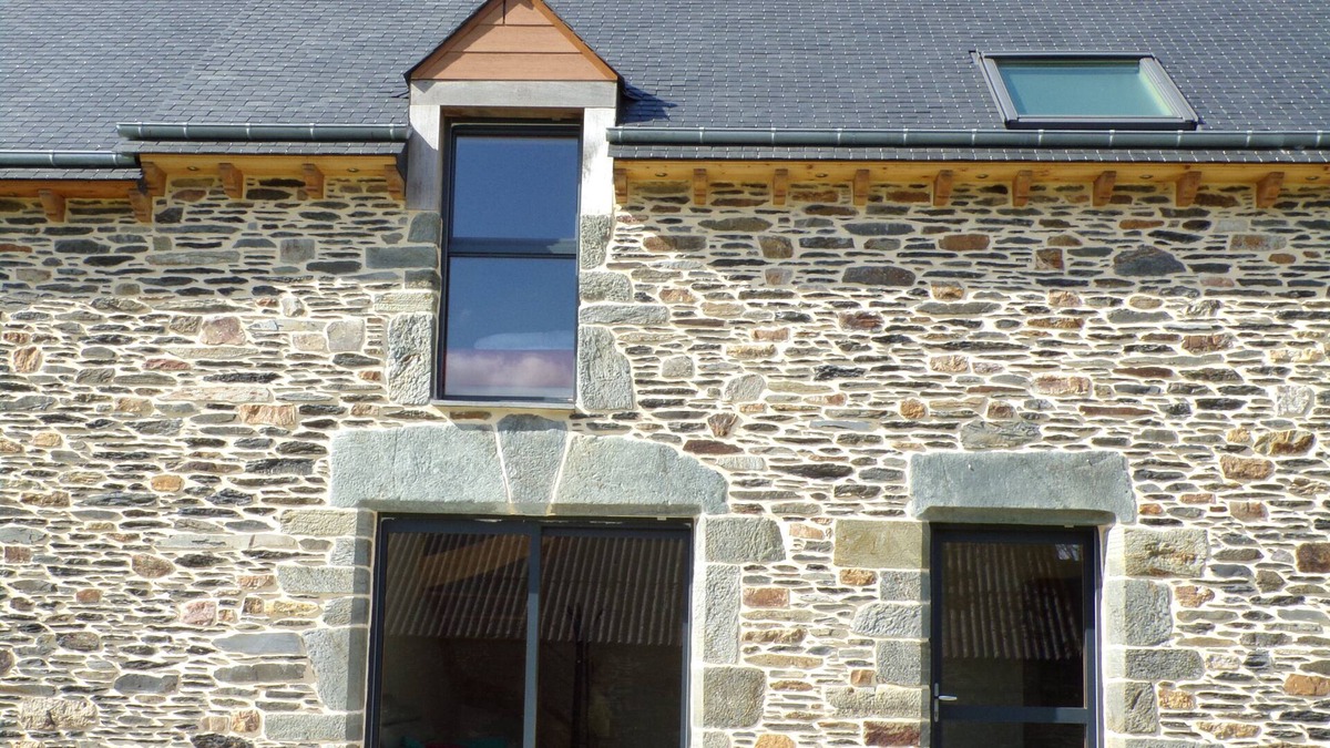 Mur-de-Bretagne House | GITE 4 PEOPLE 400 M FROM THE BEACH LAKE GUERLEDAN BRETAGNE