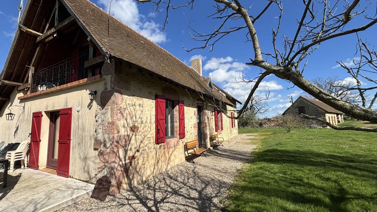 Haut-Bocage Cottage | Gite Haut-Bocage-Maillet, 4 bedrooms, 10 persons
