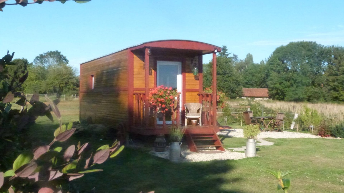 Malleville-sur-le-Bec House | GITE IN ROULOTTE. comfort all year round with heating