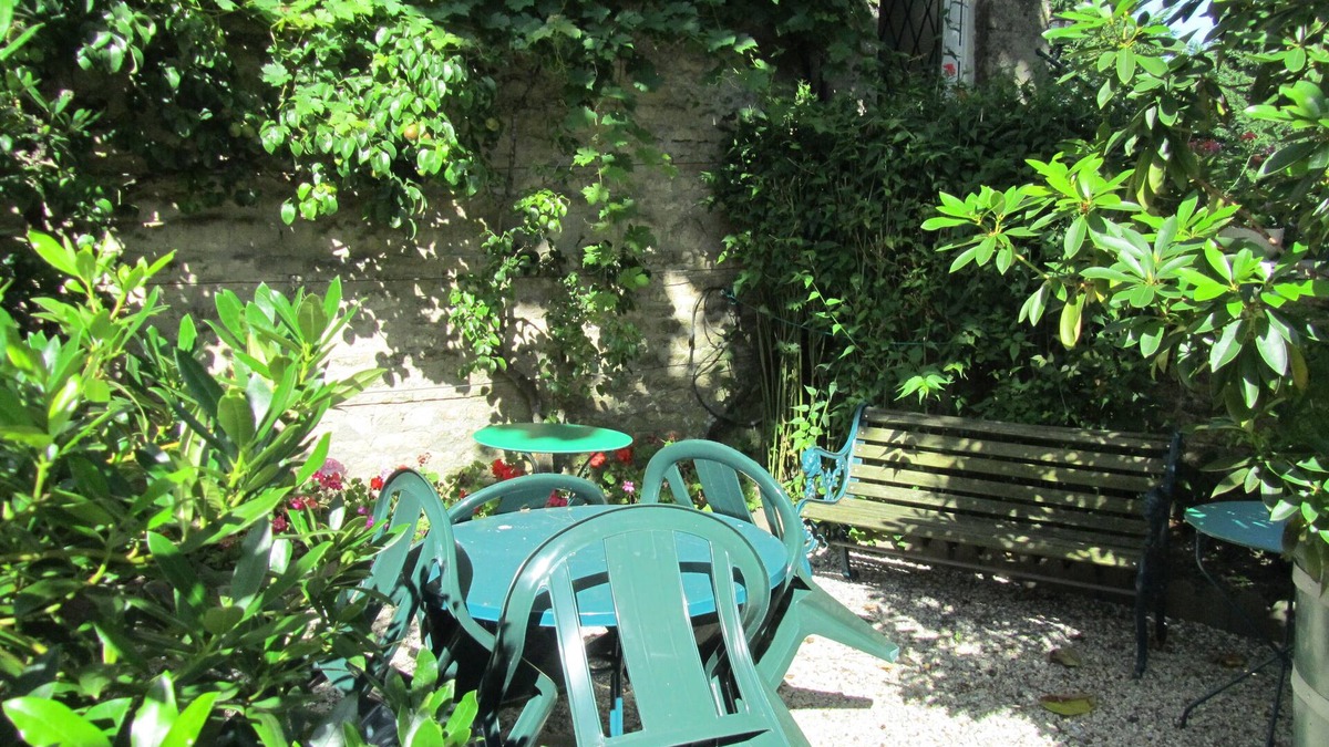 Moulins en Bessin Bed & Breakfast | Gite in the countryside between Caen, Bayeux and the sea