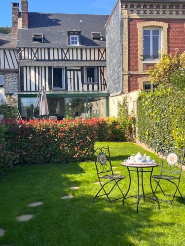 Villequier House | Gite LA FLEUR DE SEINE