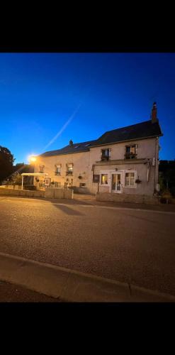 Chaumard House | Gite la Vieille Auberge de Chaumard