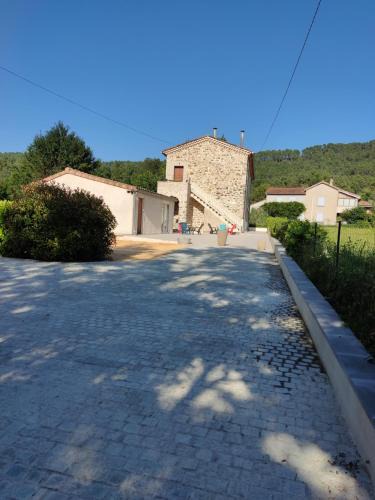 Gagnieres Apartment | Gite Lavandin du Mas de la Chataigneraie location de vacances dans le Gard
