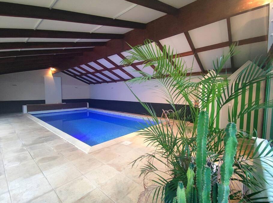 Nueil-les-Aubiers House | Gite LE 45 TOURS