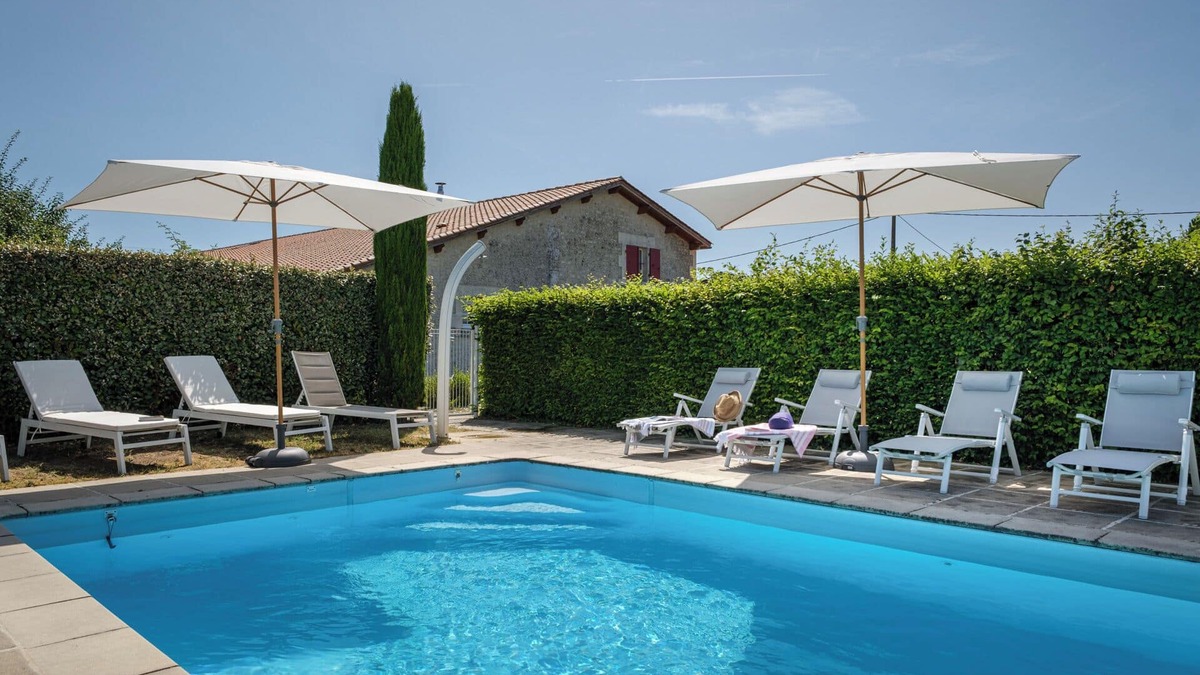 Bellevigne House | Gîte LE CEPAGE - A cosy nest in the heart of the Charente vineyards