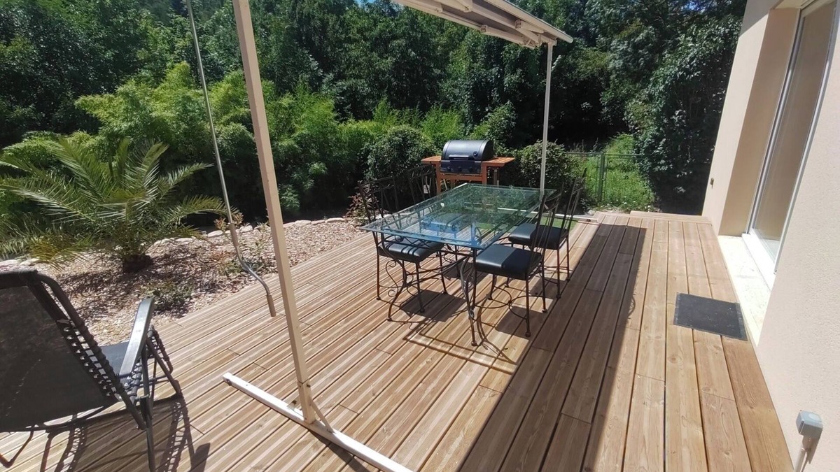 Montclar-sur-Gervanne House | Gite "Le Jardin de Pierrot" 26400 Montclar Sur Gervanne 14 Pers Avec Piscine