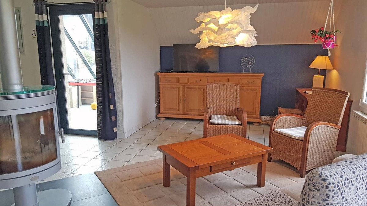 Le Neufbourg Cottage | Gite Le Neufbourg, 4 bedrooms, 8 persons