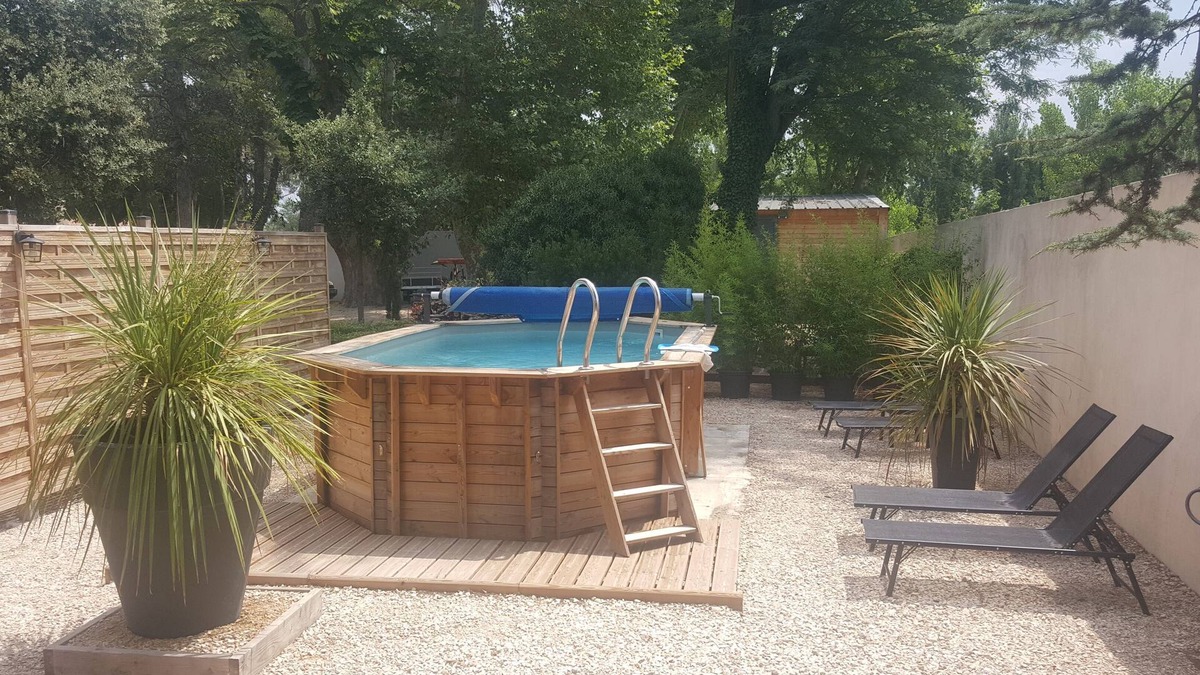 Bedarrides Cottage | Gite LE PILA new air-conditioned apartment located in a park