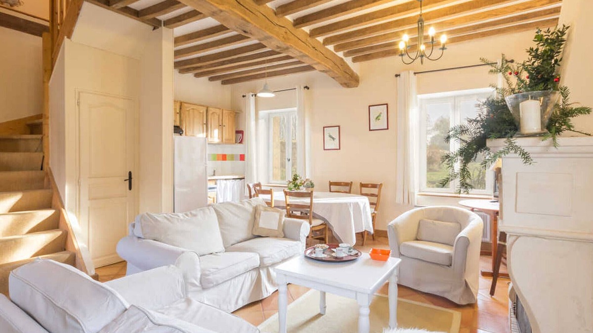 Les Essarts-le-Roi Cottage | Gite Les Essarts-le-Roi, 3 bedrooms, 6 persons