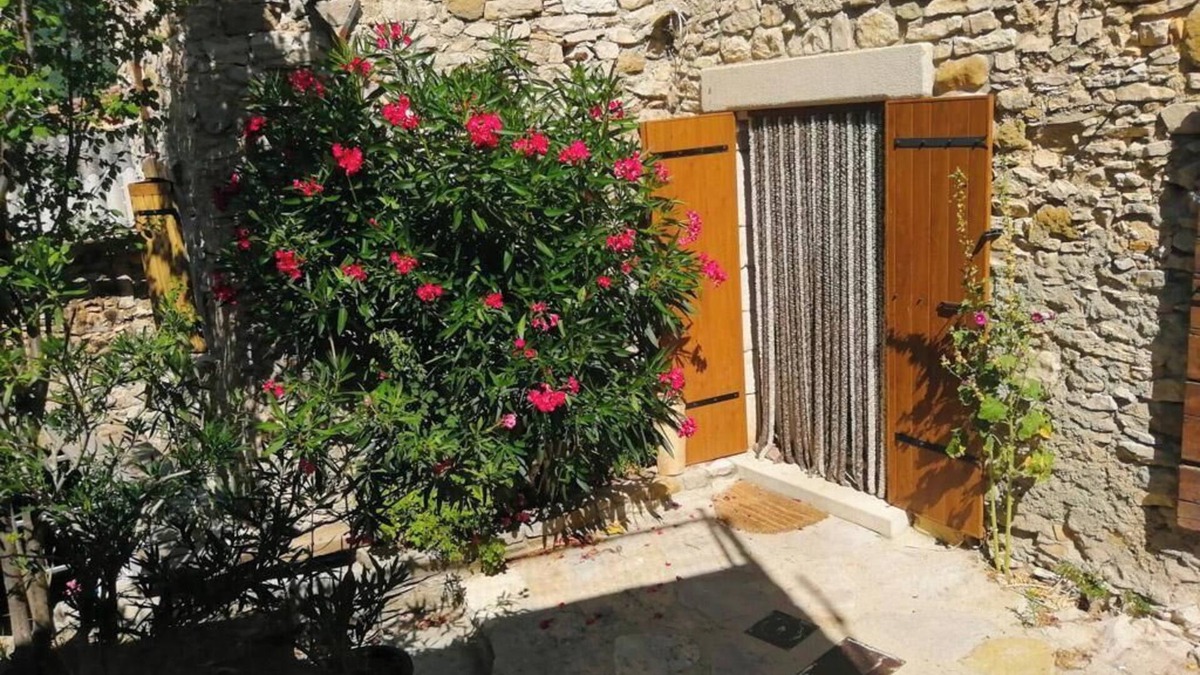 Banon Condo | Gite Les Pierres Séches les Andrieux 3 Banon