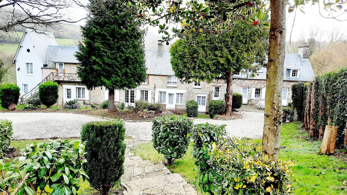 Clecy House | Gite of the little Switzerland "JASMIN