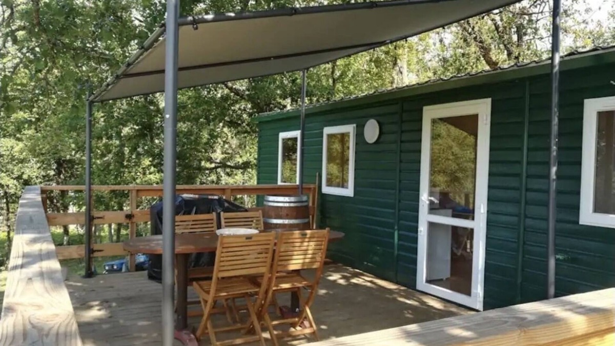 Monfaucon House | Gîte on the edge of the forest