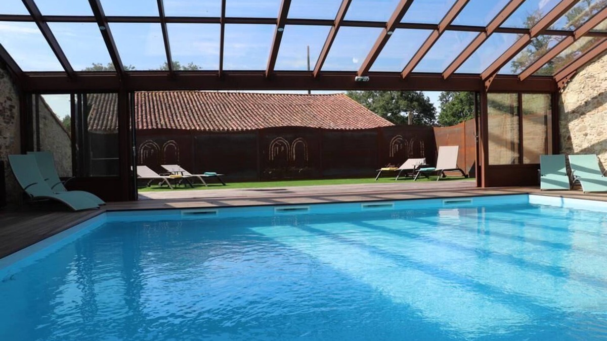 Les Herbiers House | Gite Porthos