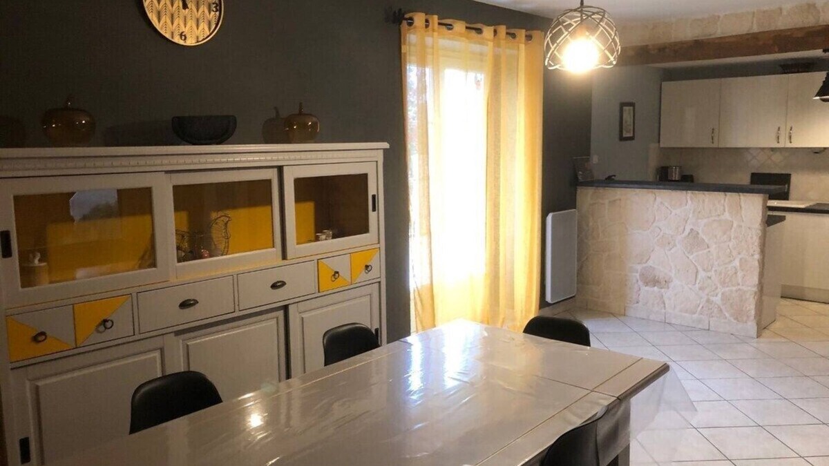 Thure Apartment | Gite pour 6 pers.avec 2 piscines dans un domaine