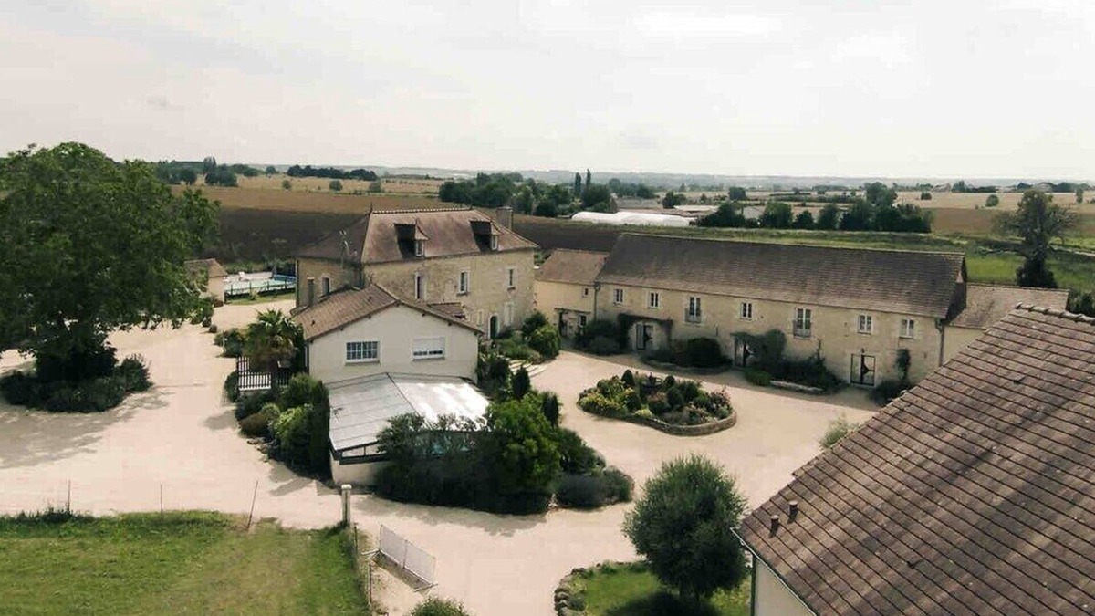 Thure Apartment | Gite pour 6 pers. avec 2 piscines dans un domaine