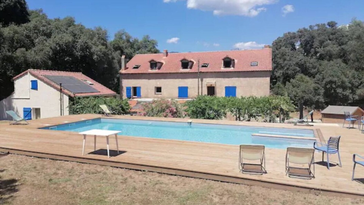 Carbuccia Cottage | Gite Prunelli au Calme Avec Piscine