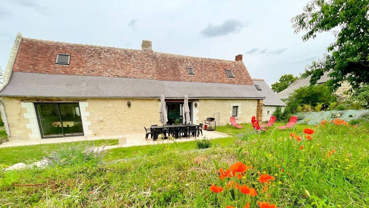 Rivarennes Cottage | Gite Rivarennes, 4 bedrooms, 8 persons
