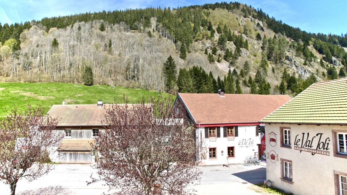 Le Valtin Cottage | Gite sleeps 16 - Holidays/Seminars/WE