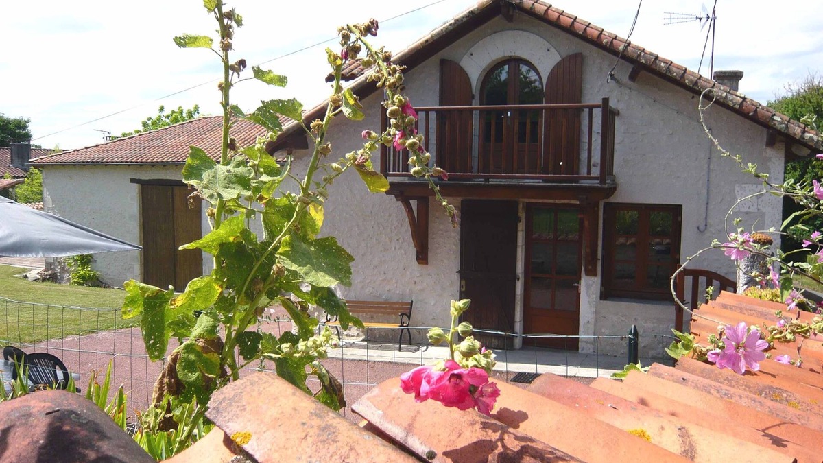 Saint-Paul-Lizonne Cottage | GITE TROIS ETOILES EN PERIGORD VERT