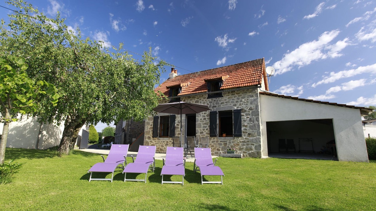 Labesserette Cottage | Gite with private interior pool headed at 30 degrees