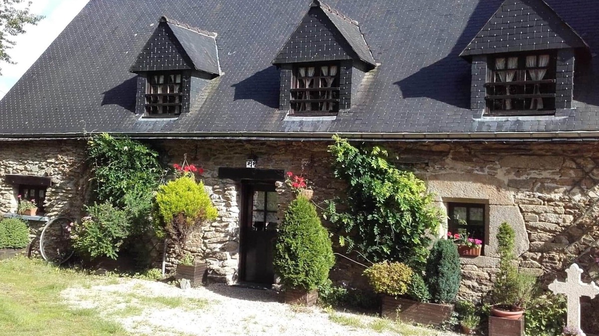 Camors Other | Gites de Camors - Longere Sleeps 8 (4 Bedrooms)
