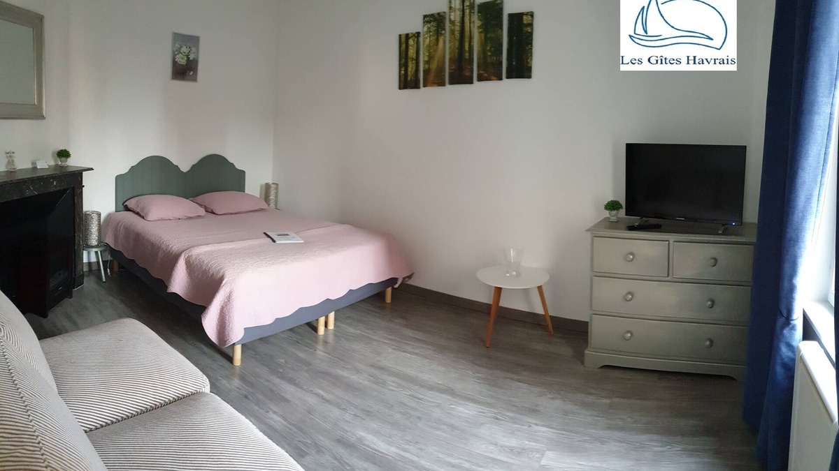 Anatole France Danton Apartment | Gites Havrais - Sainte Anne - Old Center - Apartment with garden