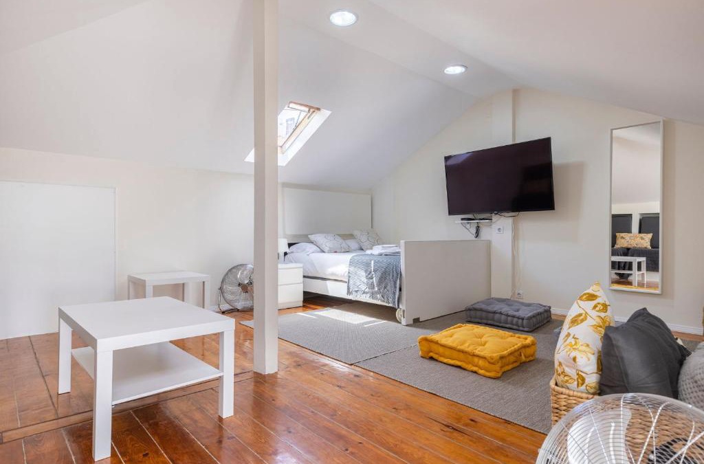 Sao Jose Apartment | Glória´s Terrace by LovelyStay