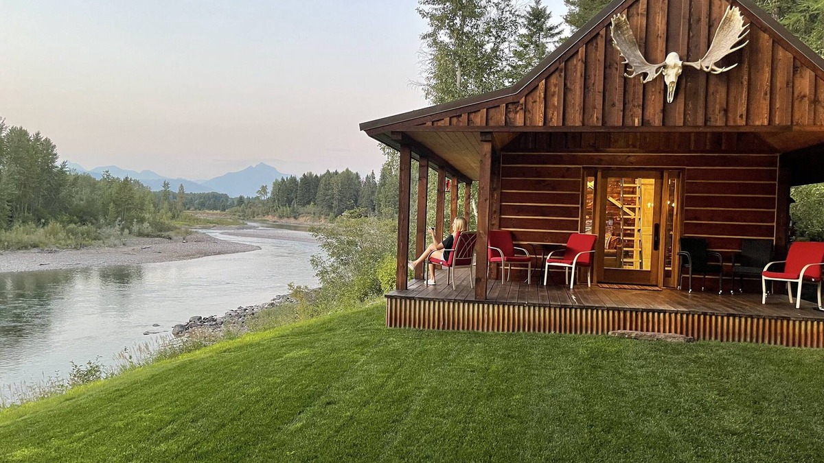 West Glacier Cabin | Glacier Riverbend Cabins nestled right on river just a mile from Glacier Park!