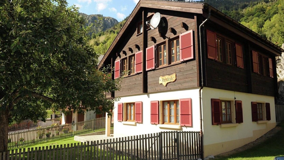Blatten bei Naters Apartment | Glacier Views & Ski Trails