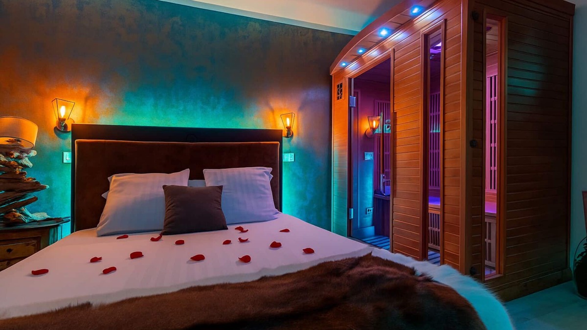 Faubourg North Apartment | "Glamappartspa" Cosy champagne and parking lot