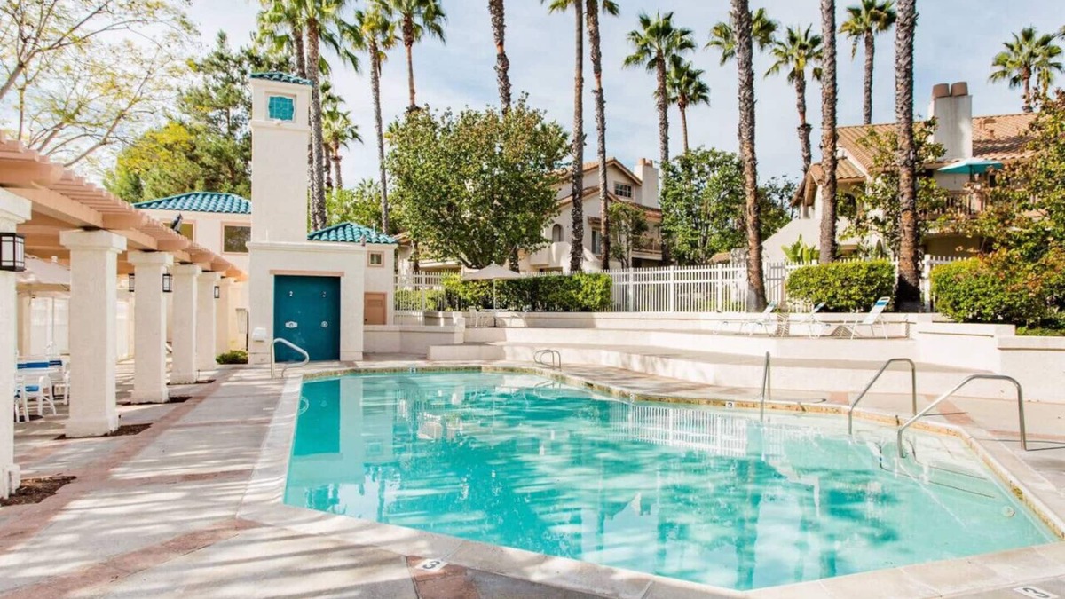 Aliso Viejo House | Glamorous Regal Design Home with Private Patio and Garage