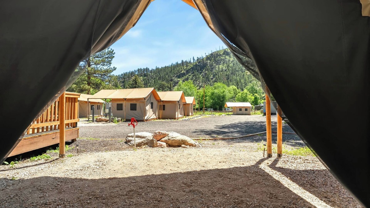 Poudre Park House | Glamp 11- Red Tailed Hawk