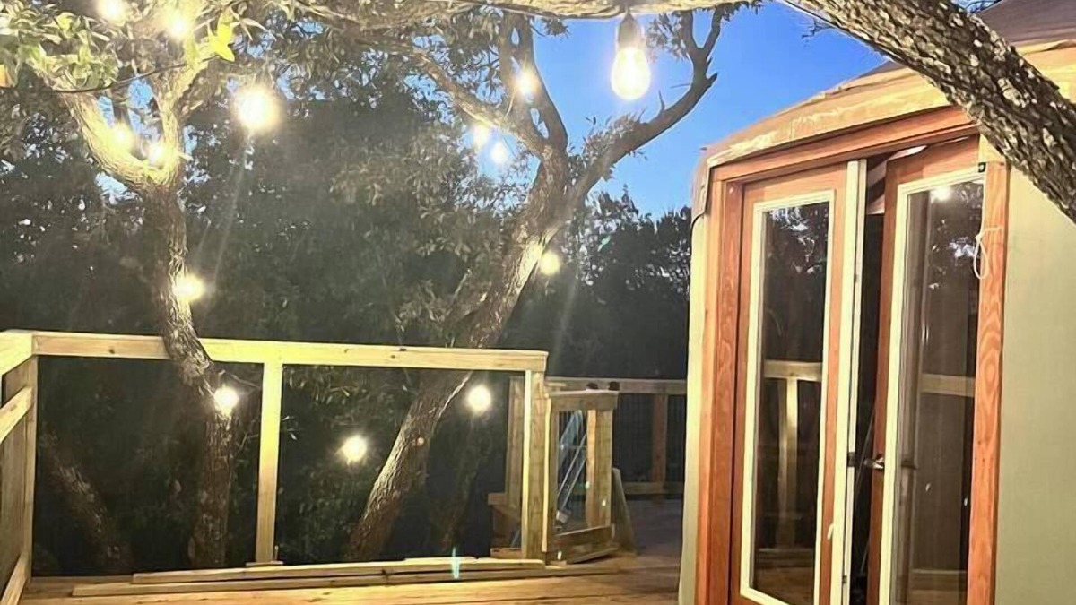 Gatesville Cabin | Glamping Escape in Coryell County, Rustic Hill Country Glamping