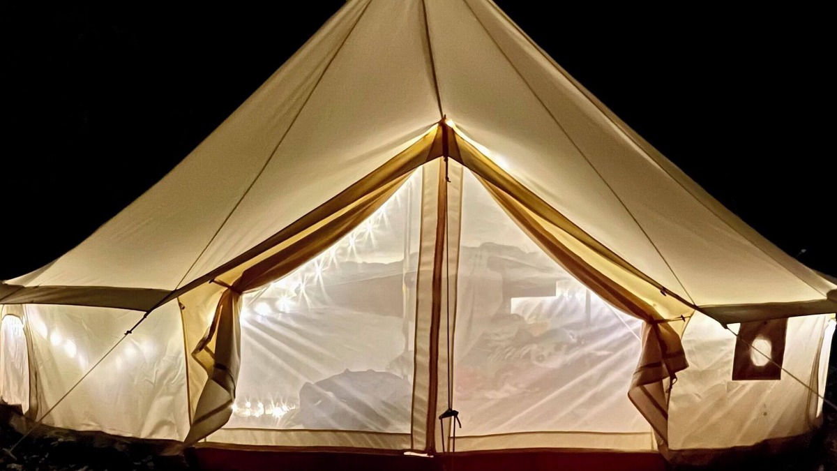 Niles Apartment | Glamping Getaway with kitchenette on Flower and Alpaca farm