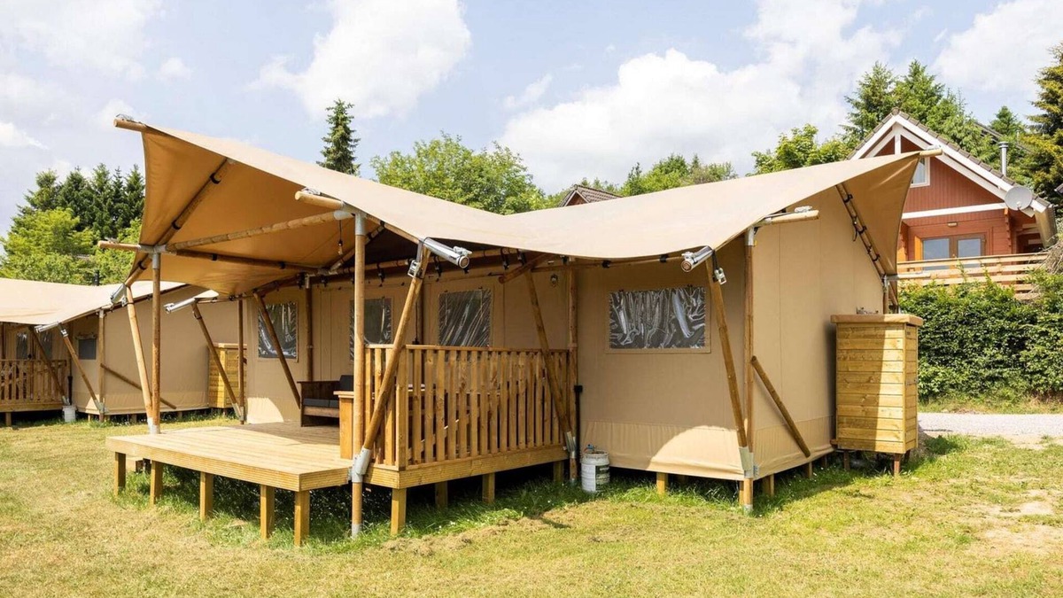 Signy-lAbbaye Apartment | Glamping Tent in the Ardennes