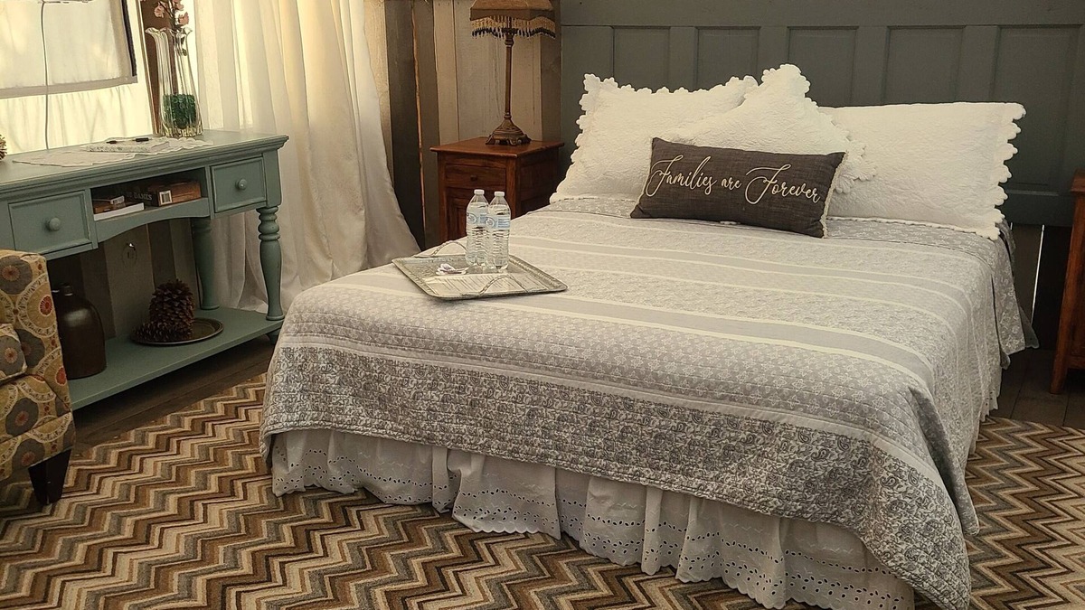 Ronan Cabin | Glamping Tent! Nestled at base of Mission Mountains! Quiet & secluded.