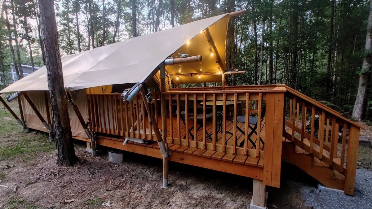 Coalmont Apartment | Glamping Tent with Covered Deck