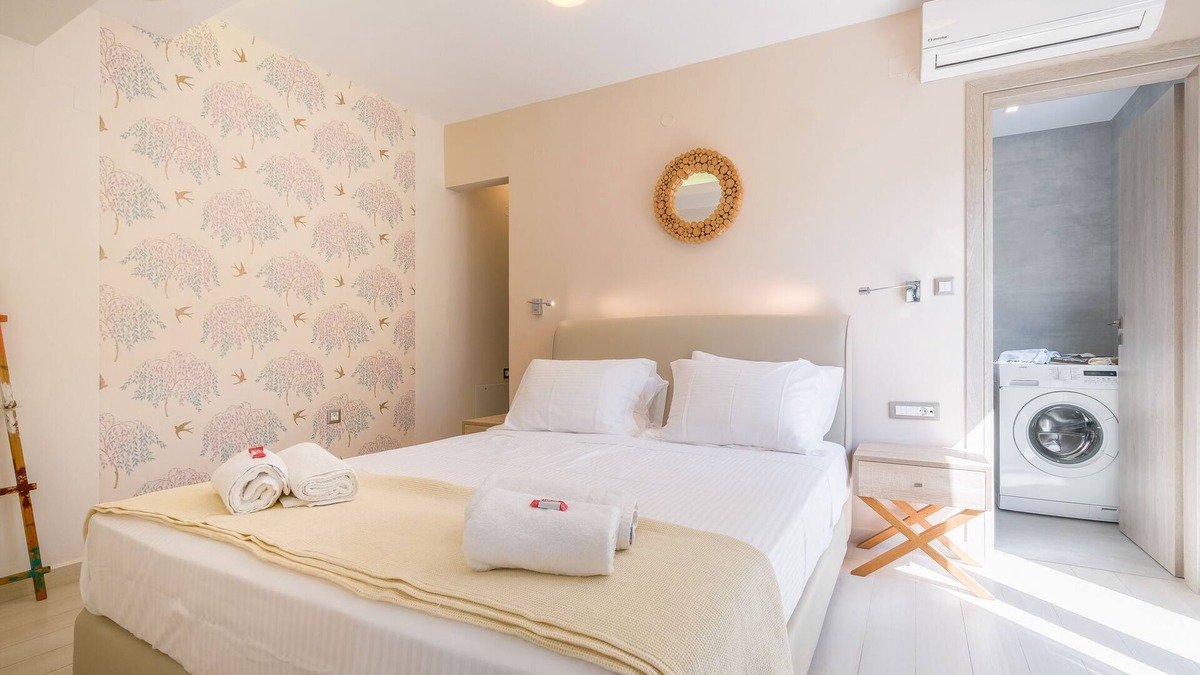 Daratsos Apartment | Glaros Casa - Garden near Beach w. Parking & EV