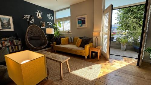 North West Apartment | Glasgow Harbour Clyde Waterfront Apartment