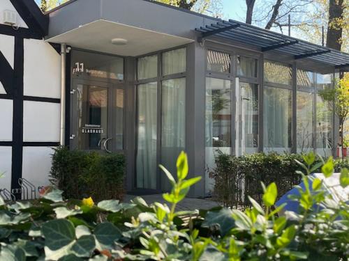 Mettingen Apartment | Glashaus mit 3 Gästezimmer