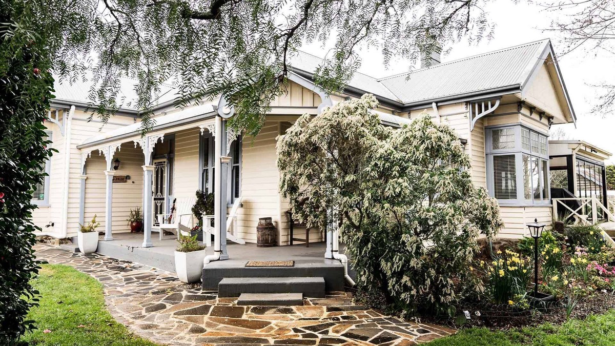 Barrington Bed & Breakfast | Glencoe Country B&B