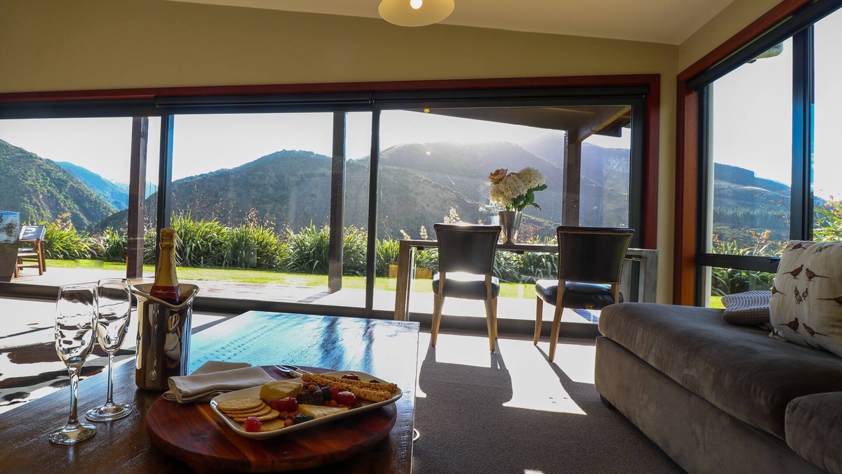 Oaro Ski Chalet | Glencree Estate