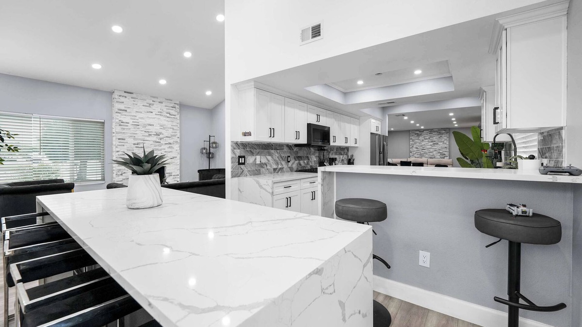 Charter Oak House | Glendora Super House!