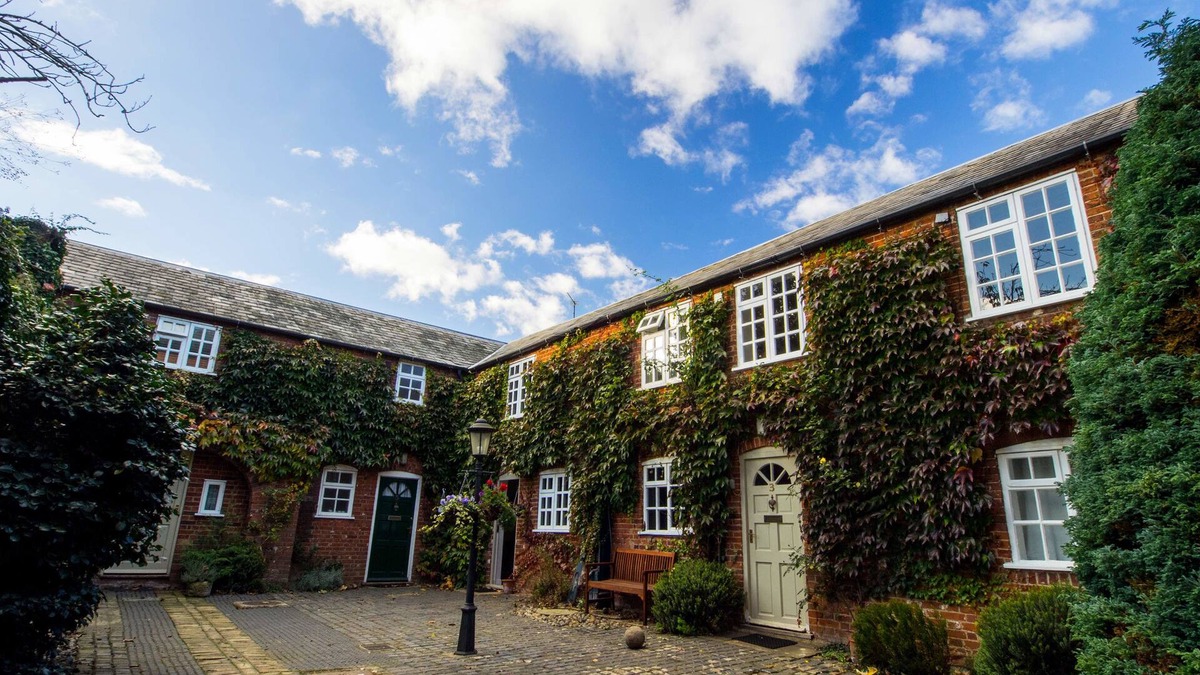 East Dereham House | Glendower House Apartments