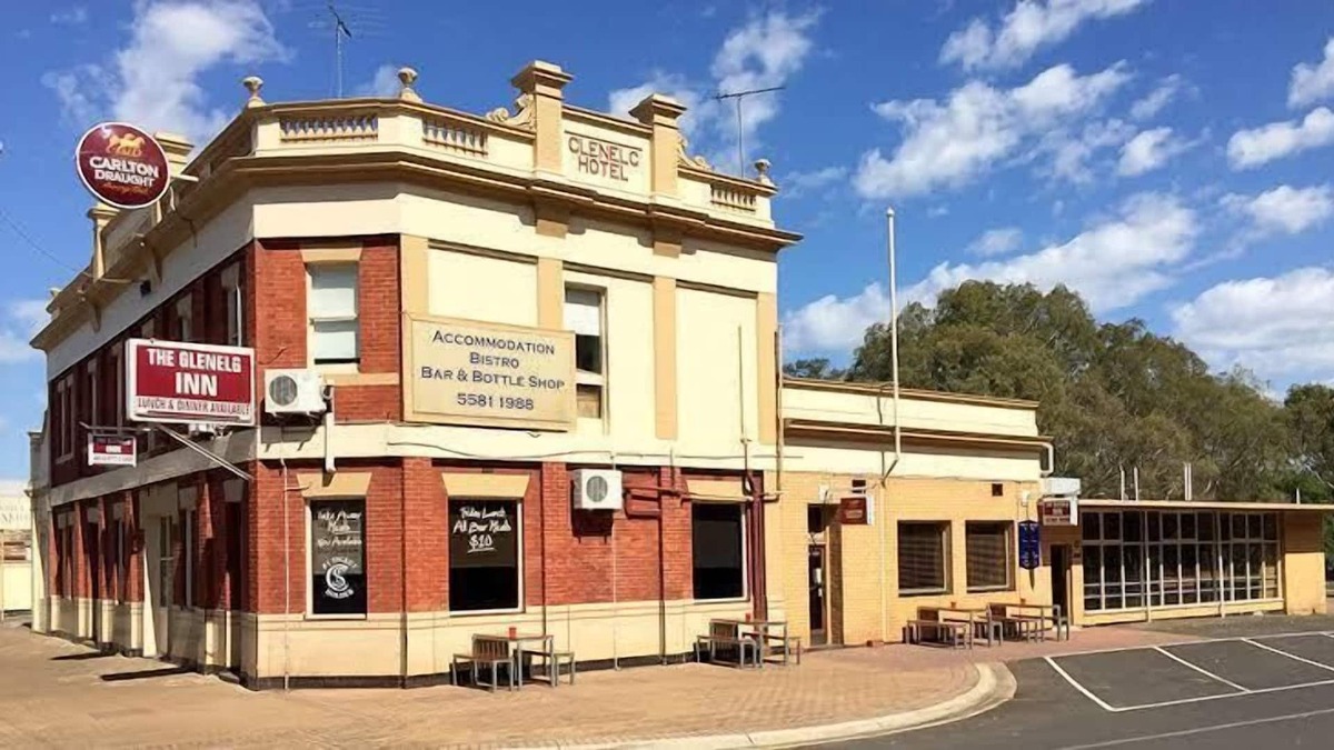 Casterton Hotel | Glenelg Inn Hotel Motel