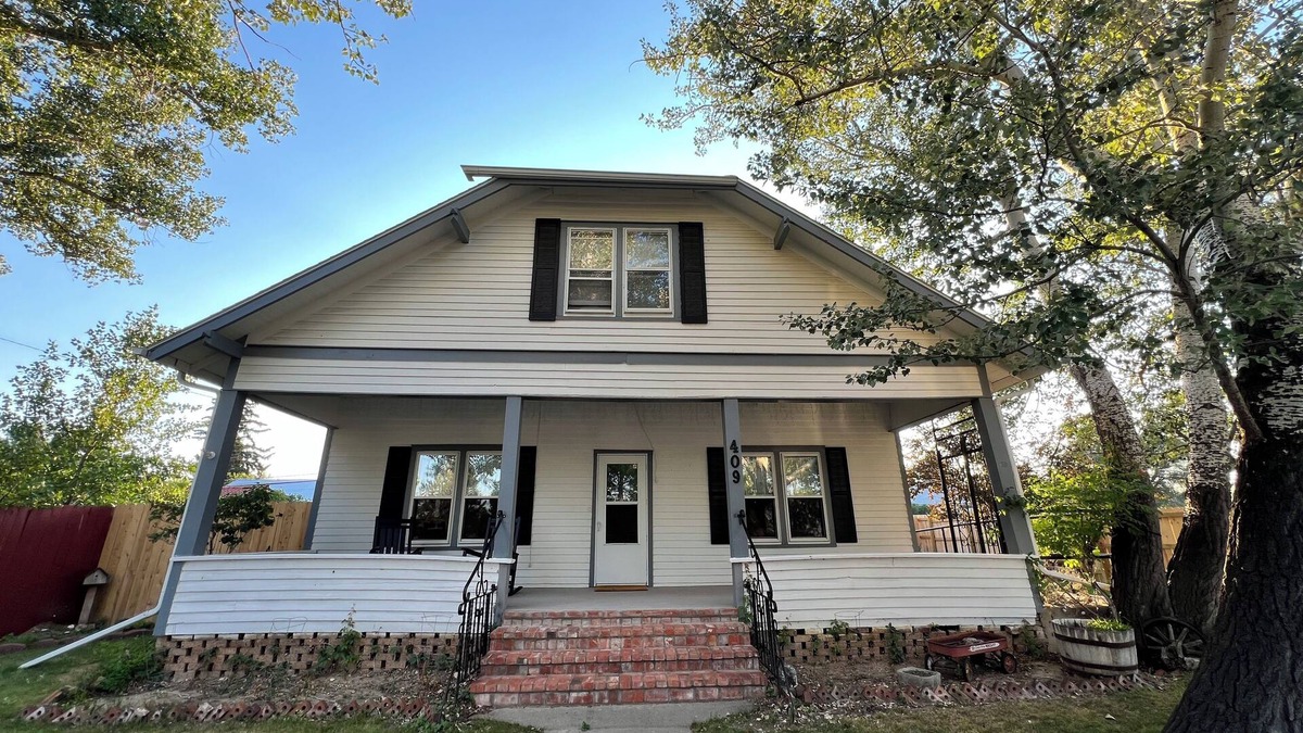 Glenrock House | Glenrock Cottage - charming 4-bedroom house in Glenrock WY