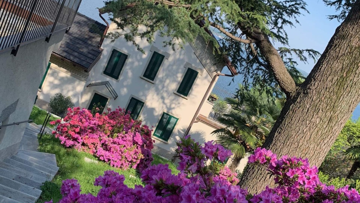 Belgirate Apartment | GLICINE di Forestry MAGNOLIA