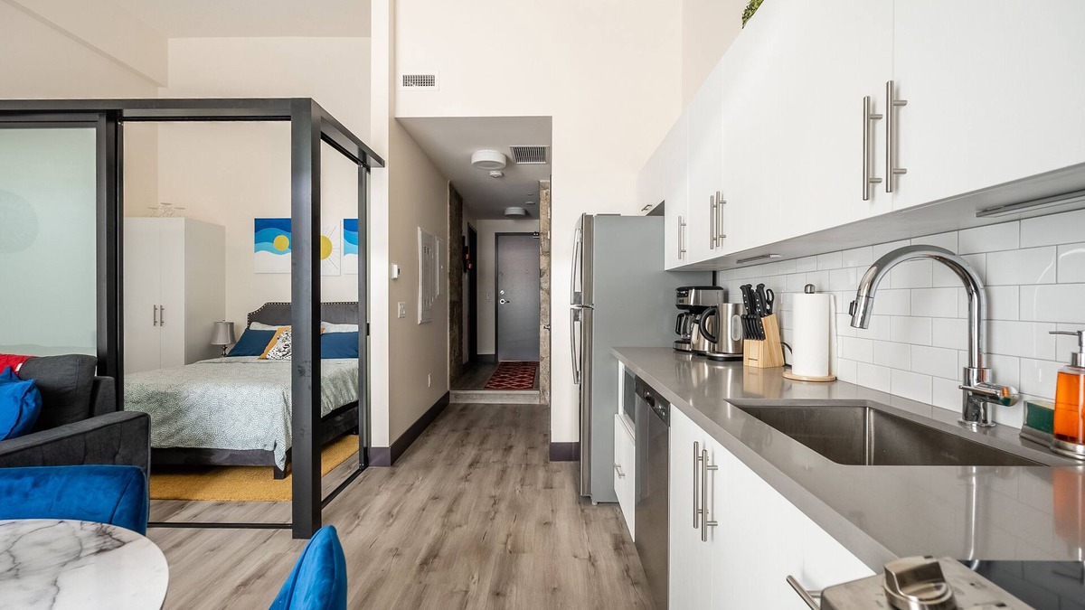 Central Hamilton Apartment | GLOBALSTAY Modern Apartment DT Hamilton
